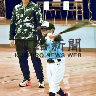 元ハム杉谷さん打撃指導　少年野球教室や講演会【根室】(2023-11-22)