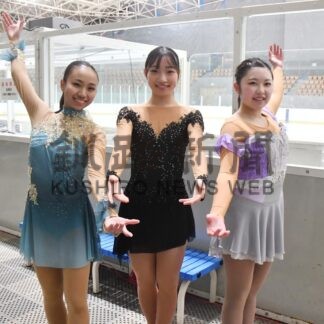 釧湖陵３選手躍動　山﨑Ｖ、学校対抗連覇　全道高校フィギュア【釧路市】(2023-12-18)