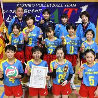 女子はＡＴ１、男子・男女混合は庶路Ｖ　小学生バレー新人戦【釧路市】(2024-01-30)
