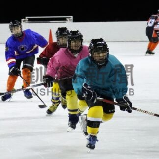 アイホ屋外リンクで練習熱く　シーイーグルスＪｒ、大会勝利目指し【根室】(2024-02-01)