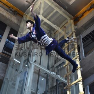 はしご乗りで新年祝う　MOO初売り梯子乗り【釧路市】(2024-01-03)