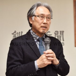 サケ生息環境、温暖化で変化　釧公大で帰山氏解説【釧路市】(2024-02-17)