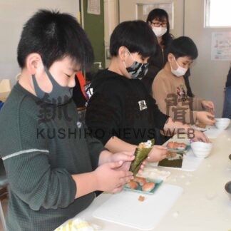 子供がすし屋や大工に挑戦　根商青年部創陽クが職業体験会【根室】(2024-02-18)