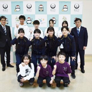 全道優勝目指し決意　かるた大会出場の小中生【鶴居】(2024-02-17)