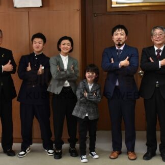 ブレイキン全国健闘誓う　小中学生３人、市役所表敬【根室】(2024-02-27)