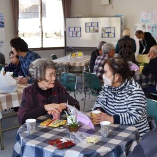 地域住民が談笑や相談　地域カフェ「喫茶ぼうよう」今年初開店【釧路市】(2024-02-11)