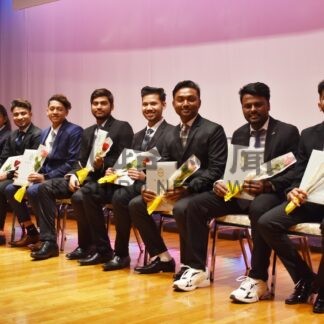 １期生８人、新たな門出　日本語学校で卒業式【中標津】(2024-03-16)