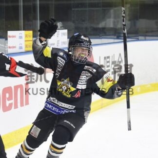 多田藍、流れ呼ぶ一撃　全日本女子アイスホッケー【札幌】_3(2024-03-11)