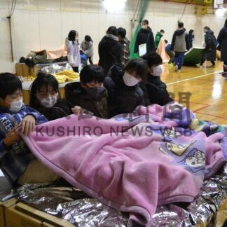 冬の災害時避難想定　青葉小が防災デイキャンプ【釧路市】(2024-03-12)