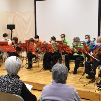 釧路マンドリンアンサンブル、老人ホームで名曲披露　【釧路市】(2024-03-05)