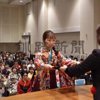 看護の道へ新たな一歩　釧路労災専門学校で卒業式【釧路市】(2024-03-06)
