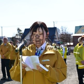 １０団体７０人 誓い新たに　春の交通安全運動前に出動式【根室】(2024-04-06)