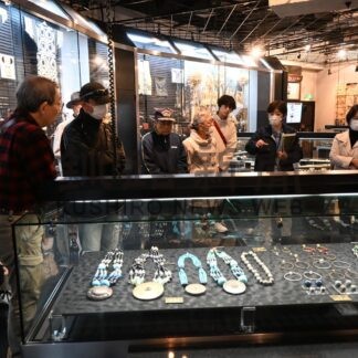 自然とアイヌ文化知って　市立博物館、２１日も学芸員展示解説【釧路市】(2024-04-21)