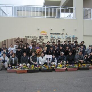 彩り豊かな花植栽　目で見て楽しんで【釧路市】(2024-05-17)