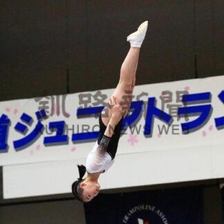 白戸風 個人、団体で２冠　トランポリン全道ジュニア選手権【釧路市】(2024-05-07)