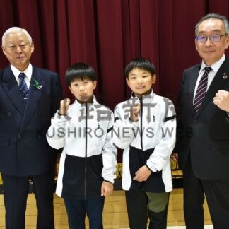 弟子屈小の大宮・木村組Ｖ誓う　ソフトテニス全道へ【弟子屈】(2024-05-11)