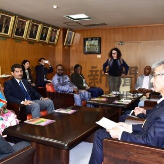 「エコツーリズム学びたい」　ＪＩＣＡ研修員、市役所表敬【釧路市】(2024-06-05)