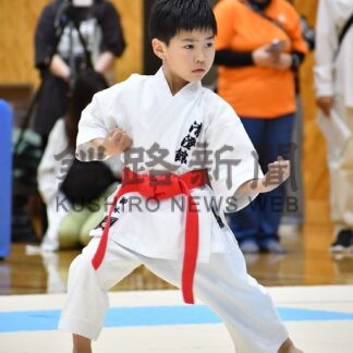 ５人が２冠達成　空手道カナダ杯【釧路町】(2024-06-11)