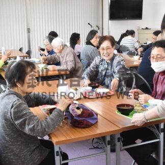 武佐の地域食堂 20回の節目　記念の民謡ショーも【釧路市】(2024-06-08)