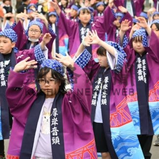 厚岸音頭 華やかに　港まつり開幕【厚岸】(2024-07-06)