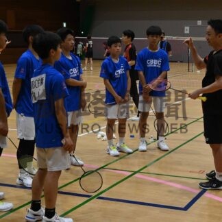 バドミントン トップの技伝授　強豪・ＮＴＴ東日本が教室【白糠】(2024-07-18)