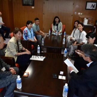 実験や指導法学びたい　モンゴルの理科教員ら来釧【釧路市】(2024-07-12)