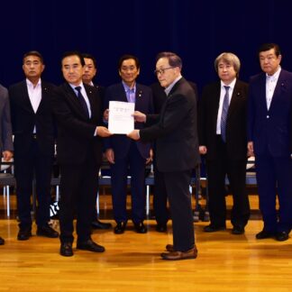 北対協融資制度見直しを　衆院沖北委来根、千島連盟が懇談会で要望【根室】(2024-07-05)