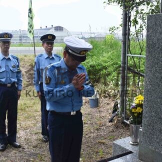 交通事故撲滅誓う　根室署、坂野警部四十六回忌慰霊式【根室】(2024-07-03)