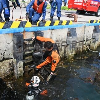 千代ノ浦漁港、海中など清掃　東分署、桜ケ岡支署【釧路市】(2024-07-31)