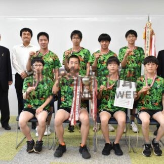 卓球全国「まずは１勝」　光洋中男子、健闘誓う【根室】(2024-08-22)