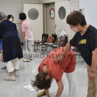 演劇の楽しさ体験　協議会がワークショップ【釧路市】(2024-08-12)