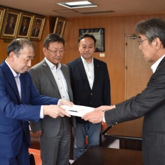北大通、共栄大通直線化を　市民団体、鉄道高架で市に要望【釧路市】(2024-08-31)