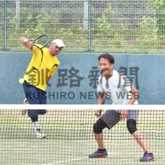 テニス北北海道都市対抗　釧路市Ａ優勝【釧路市】(2024-08-20)