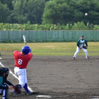 フォーティナイナーズ初戦突破　釧新あさ野球根室大会開幕【根室】(2024-08-05)