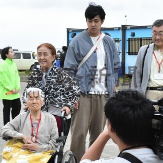 国後島北側で洋上慰霊　きょう出港へ【根室】(2024-09-11)