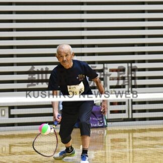 ８３歳、力武さんミニテニス全道へ　「目標は３位以内」【標茶】(2024-09-17)
