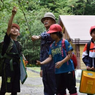 音別小児童、地域の山保全へ山林や植生学ぶ【釧路市】(2024-09-12)