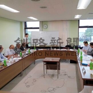 議会の活性化学ぶ　研修会で助言や指導【標津】(2024-09-03)