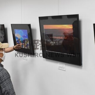 会員９人の力作２４点並ぶ　フォトサークル・ウィング写真展　【釧路市】(2024-09-21)