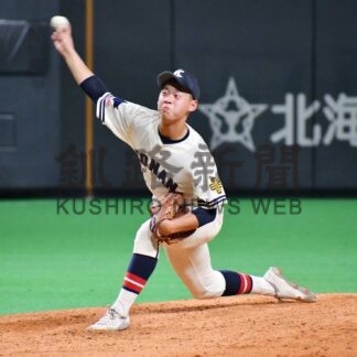 釧江南 投手戦制す　秋季全道高校野球【札幌】(2024-10-17)
