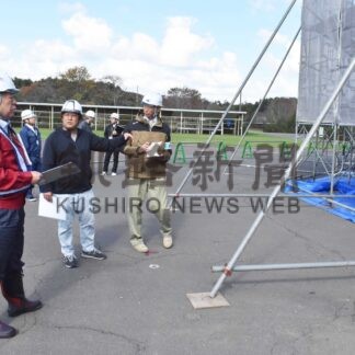 労災ゼロへ安全対策チェック　町建設業協会が現場巡回【別海】(2024-10-22)