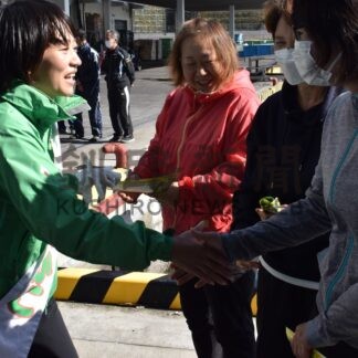 衆院選、終盤戦突入　両候補精力的に遊説_1(2024-10-22)