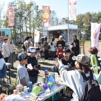 鳥取西小開校５０周年祝いフェスタ　親子ら楽しむ【釧路市】(2024-10-26)