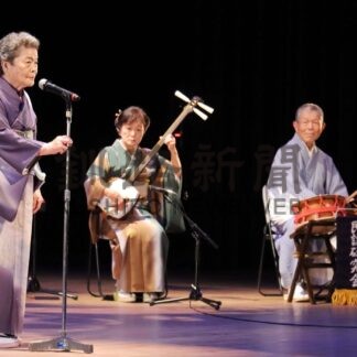 歌や踊り、８０人が披露　邦楽舞踊のつどい【根室】(2024-11-24)