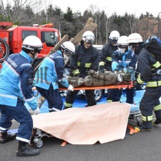 大地震 道路被害想定　関係機関が防災訓練【標津】(2024-11-21)