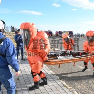化学物質漏れに対応　消防署が特殊災害訓練【釧路市】(2024-11-14)