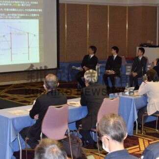 木造畜舎 有効性学ぶ　振興局がシンポジウム【釧路市】(2024-11-27)