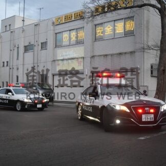 冬の交通安全運動で出動式_1(2024-11-13)