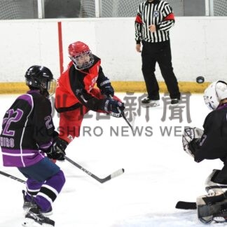 釧鳥取が連覇　中体連アイホ、釧路合同に６－０【釧路市】(2024-11-25)