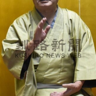 落語と講談で会場に笑い　釧路のめい人會が寄席【釧路市】(2024-11-30)